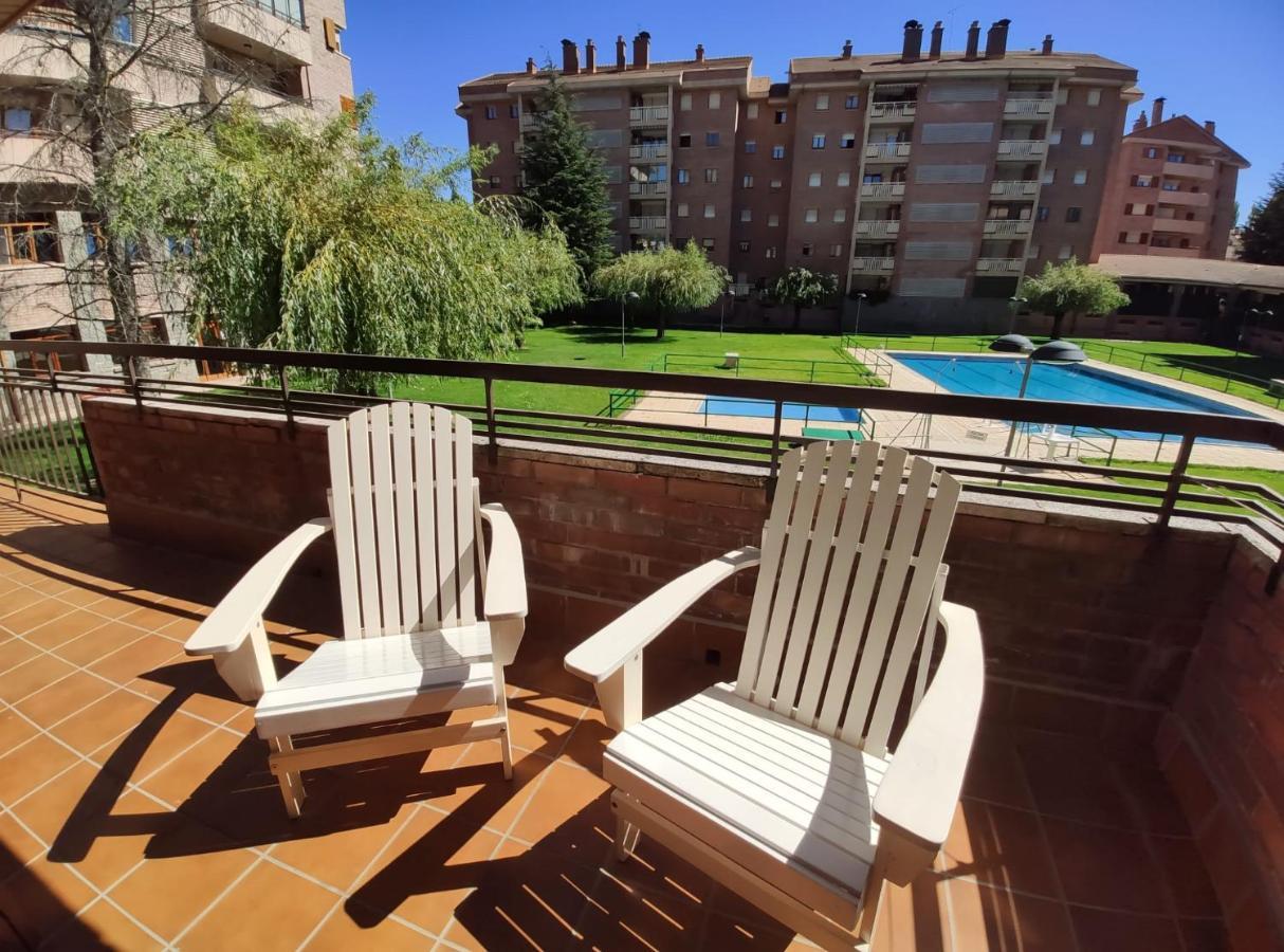 Apartamento Capelot Jaca Exterior foto