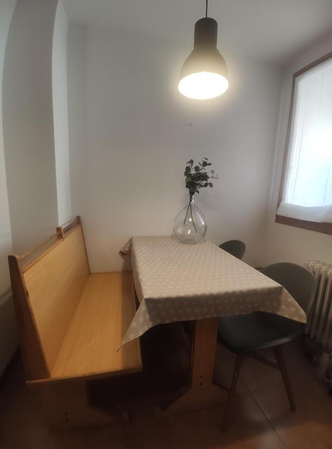 Apartamento Capelot Jaca Exterior foto